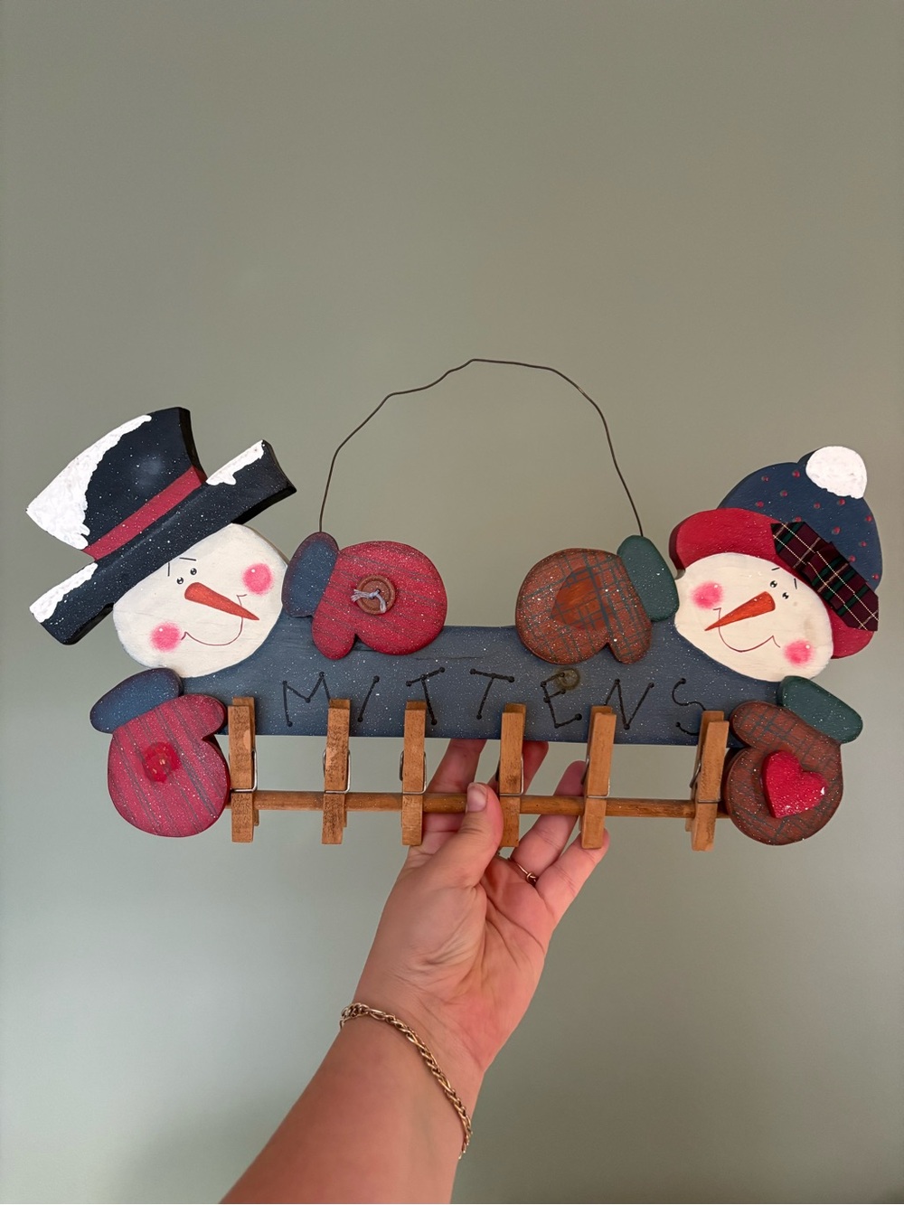 Handmade Winter Snowmen Mittens Rack